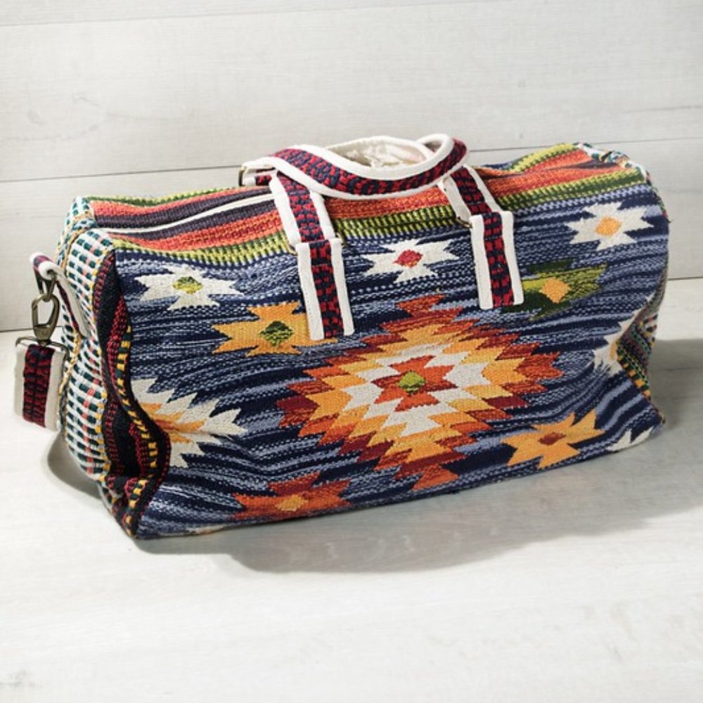 Boho Travel Duffel Bag - Ethnic Inspired Navajo Aztec Southwestern Design - Picture 4 of 10